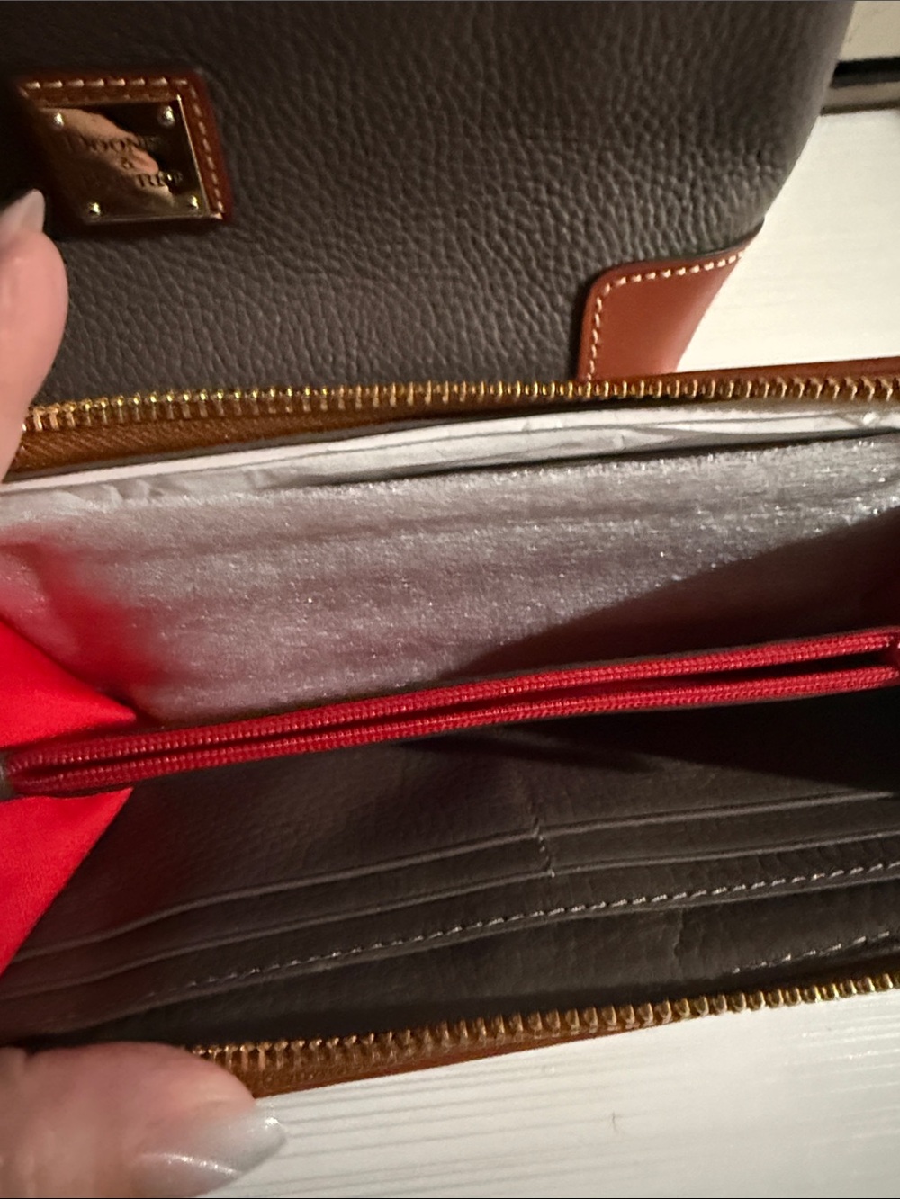 Dooney & Bourke Pebble Grain Crossbody Bag with matching wallet - Picture 5 of 10